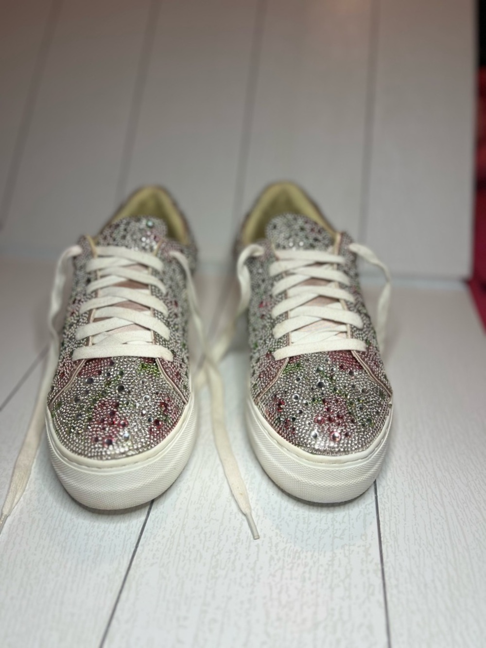 Betsey Johnson 8.5 Silver Rhinestone Floral Low-Top Sneakers - Picture 5 of 8